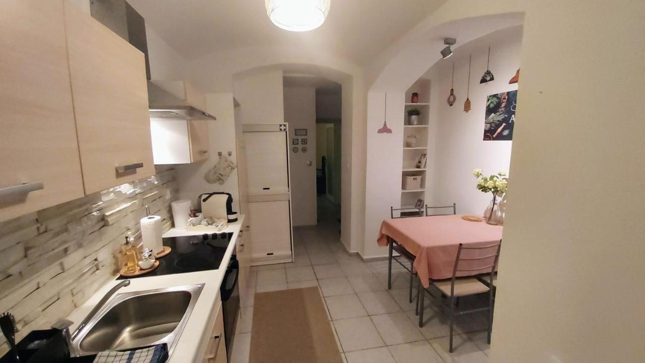 Nunnui Underground Studio Zagreb City Center Exteriör bild